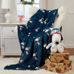 Peanuts Pillow and Throw Blanket
