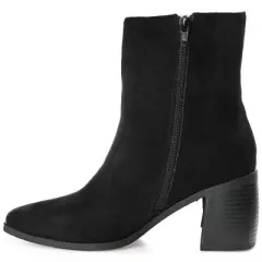 Journee Collection Womens Noriah Tru Comfort Foam Inside Zip Stacked Heel Booties