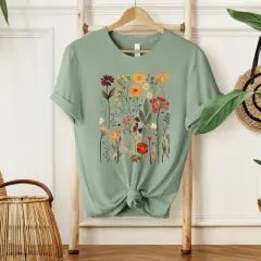 Simply Sage Market Women's Vintage Pressed Flowers Short Sleeve Graphic Tee