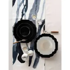 Silver Spoons Elegant Disposable Plastic Plates for Party, Heavy Duty Black Disposable Plate Set, (10 PC) - Baroque