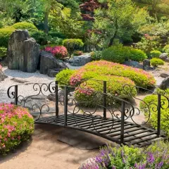 Outsunny 6' Metal Arch Backyard Garden Bridge, Safety Siderails, Arc Footbridge for Backyard Creek, Stream, Pond