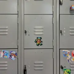 Aquarius Puzzles Grateful Dead Tie-Dyed Dancing Bear Funky Chunky Magnet