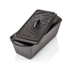 Petromax Loaf Pan with Lid, Large Cast Iron Bakeware Pan with Handles for Campfire or Home Kitchen, Pre-Seasoned, Also Use Lid for Cooking, 2.5 Quart