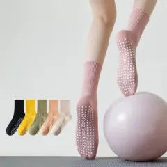 Anna-Kaci 2 Pairs Women's Yoga Non-Slip Crew Socks with Gripped Soles for Pilates and Home Workouts