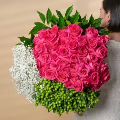 Fresh Cut 96-Stem Build Your Own Hypericum Bouquet