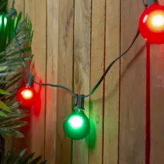 Northlight Satin G50 Globe Indoor Outdoor Patio Lights - Green and Red - 13.75' Green Wire - 15ct