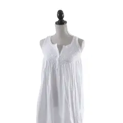 Saro Lifestyle Pure Cotton Full-Length Sleeveless Embroidered Nightgown