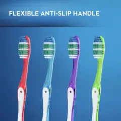 Oral-B Fresh and Clean Toothbrushes Medium - 6ct