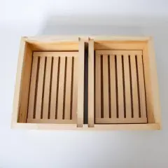 Lehman's Stoney Acres Beekeeping Top Feeder, with Floats, for 8-Frame Nuc Beehive, Assembled Pine Wood, Amish Made