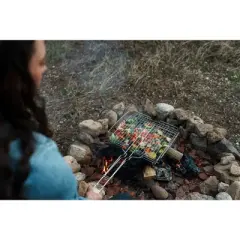 Stansport Heavy Duty Basket Broiler with Lockable Grill Grate