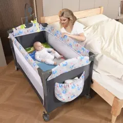 VEVOR Baby Bassinet, 77 lbs Load Capacity, Easy to Fold Portable Baby Bassinet Bedside Sleeper with Storage Basket and Wheels