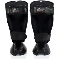 Fairtex SP7 Detachable Muay Thai Shin Guard