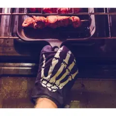Skeleton Hand Oven Mitt Funny Bones Halloween Party Graphic Novelty Accessories - Crazy Dog Bakeware For Halloween Season