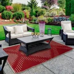 Northlight 4' x 6' Red and Beige  Pattern Rectangular Outdoor Area Rug