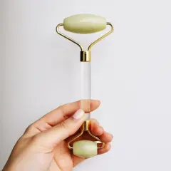 Mei Apothecary Jade Facial Roller Beauty Tool - 1ct