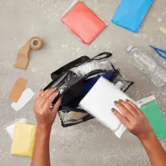 Juvale 20 Pack Disposable Rain Ponchos Family Pack, Emergency Ponchos with Hood, Clear Plastic, One Size Fits All