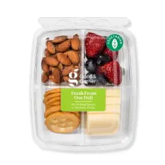 White Cheddar & Almond Snacker - 6oz - Good & Gather&trade;