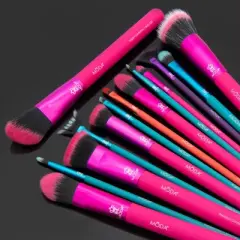 MODA Brush Ultimate Originals 14pc Makeup Brush Kit, Includes Stippled, Foundation, and Pointed Liner Makeup Brushes