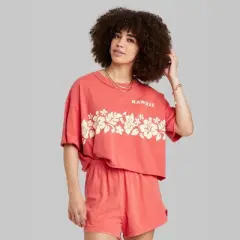 Women's Ascot + Hart Hawaii Short Sleeve Graphic Cropped T-Shirt - Red
