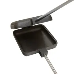 Stansport Cast Iron Square Pie Iron