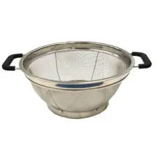 SAMMART Set of 2 Stainless Steel Mesh Colander with Black Silicone Handle - Strainer for Pasta, Noodle and Fruits