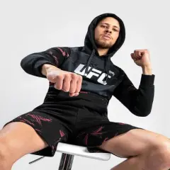 Venum UFC Authentic Fight Week 2.0 Pullover Hoodie - Black/Red