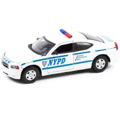 2006 Dodge Charger White "New York City Police Department" "Castle" (2009-2016) TV Series 1/43 Diecast Model Car by Greenlight