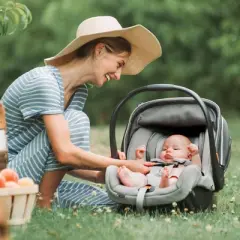 Chicco KeyFit 35 ClearTex FR Chemical Free Infant Car Seat