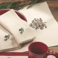 Park Designs Tannenbaum Beige Table Runner 13"X36"