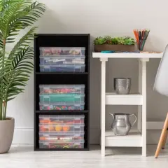 IRIS USA Plastic Small Storage Containers with Latching Lid for Pencil Box, Lego, Crayon, Stackable