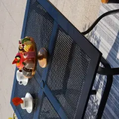 5pc Patio Set with 37" Metal Gridded Table & Swivel Arm Chairs - Captiva Designs