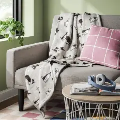 Novelty Recycled Printed Dogs Plush Throw Blanket Beige