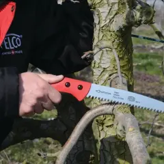 FELCO 621, 9.5in. Impulse Hardened Staight Fixed Blade Pull-Stroke Saw, Sheath Included