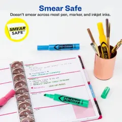 Avery Desk-Style Highlighters, 4 Assorted Colors Per Pack, 5 Packs, 20 Highlighters Total (17752)