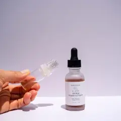 Beautimate Hydra Roller and 2% Hyaluronic Acid Serum Bundle &ndash; Microneedling and Deep Hydration System for Radiant, Smooth Skin