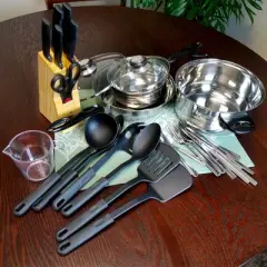 Gibson Total Kitchen Lybra 32-Piece Cookware Combo Set
