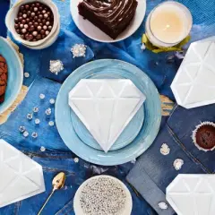 Blue Panda 50-Pack Silver Foil Diamond Die Cut Luncheon Disposable Paper Napkins, 3-Ply, Folded 6 x 6 Inches