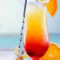 Trader Vic's Pomegranate Grenadine Syrup for Cocktail Mixes, Mocktails, & Drinks 32 Fl. Oz. / 946 Ml.