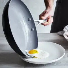 GreenPan Valencia Pro 10" Frypan with Lid Black