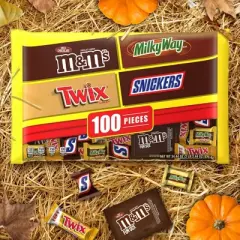 M&M's, Twix, Snickers, Milky Way Halloween Chocolate Variety Pack - 34.44oz/100ct