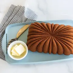 Nordic Ware Loaf Cake Keeper