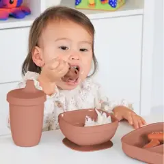 Platinum Silicone 11oz. Suction Bowl