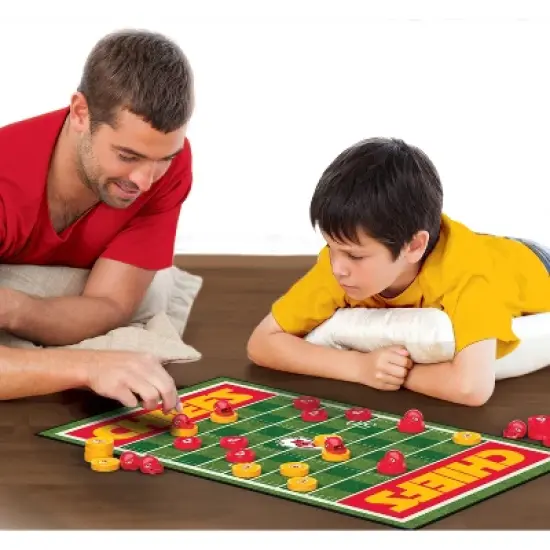 MasterPieces Officially licensed NFL Kansas City Chiefs Checkers Board Game for Families and Kids ages 6 and Up image {4}