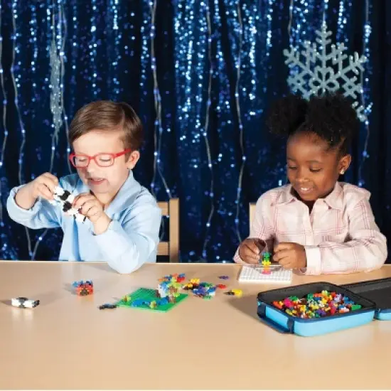 Plus-Plus(R) Travel Case With 500 Pieces & 2 Baseplates image {1}