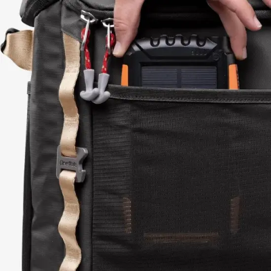 CleverMade Sequoia Insulated & Leakproof 19qt Cooler image {6}