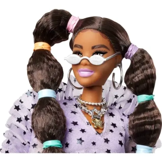 Barbie Extra Doll - Pigtails with Bobble Hair Ties image {4}