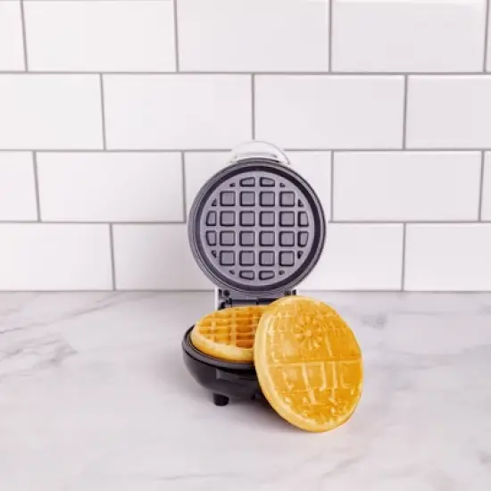 Uncanny Brands Star Wars Mini Death Star Waffle Maker image {3}