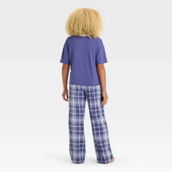 Girls' Short Sleeve T-Shirt and Flannel Pants Pajama Set - art class&trade; image {1}