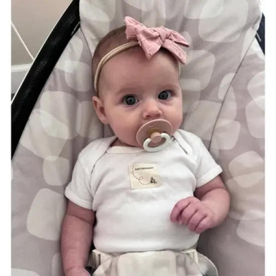 Bibs Glow in the Dark Latex Pacifier - 2pk image {5}