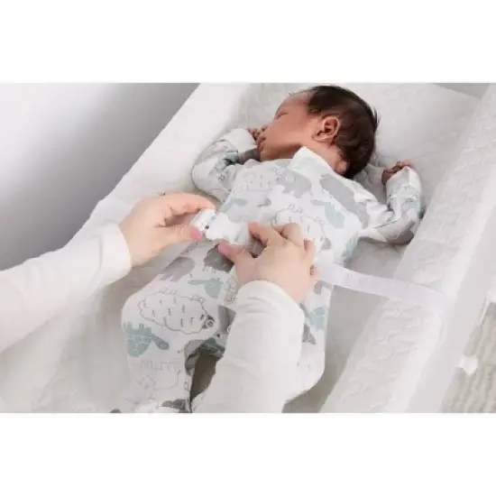 Regalo Infant Changing Pad image {5}